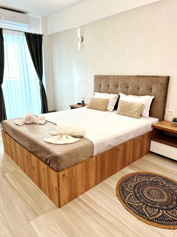 Victory Luxury Apartments エフォリエ・ノルド エクステリア 写真